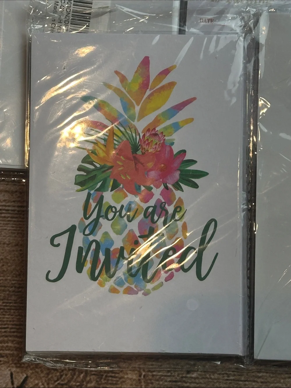 40 Aloha themed party invitations with envelopes- two packs of 20.